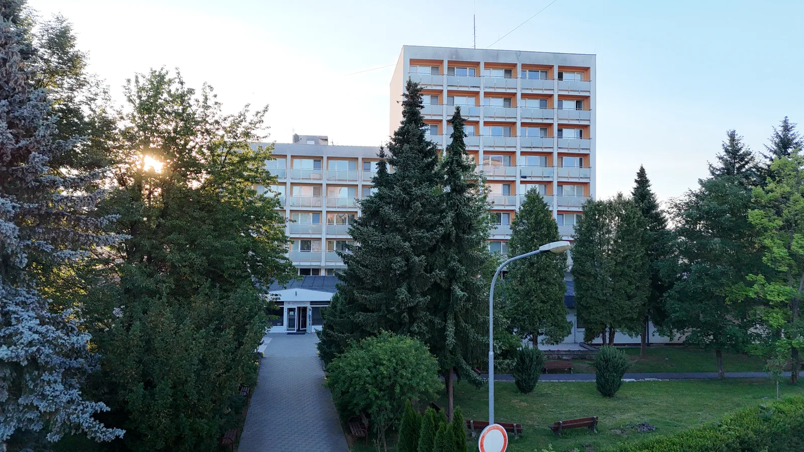 DOMOV Lienka Záhonok